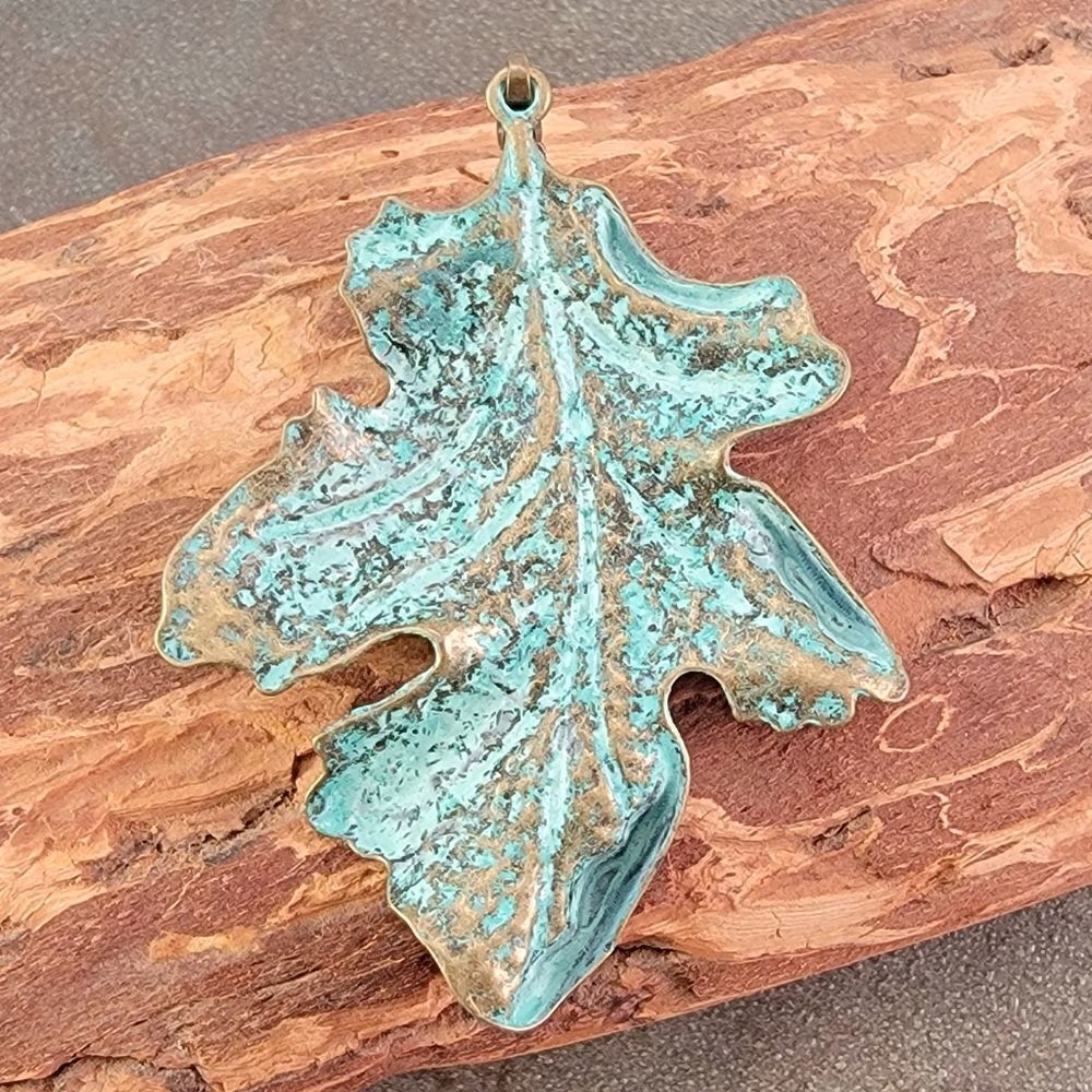 NWOT Patinaed Brass Leaf Hematite Crystal Pendant - Picture 4 of 4